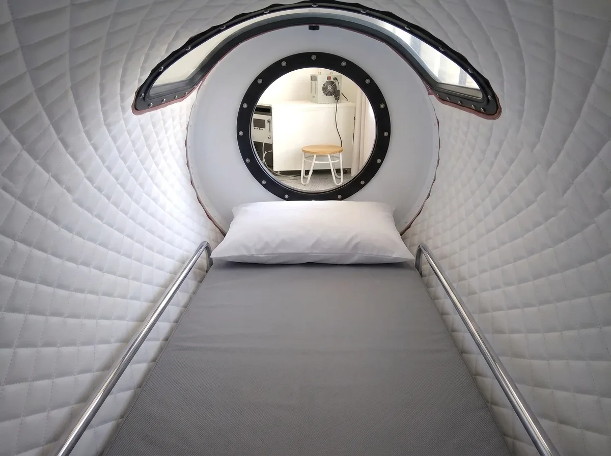 Clean interior of a soft chamber